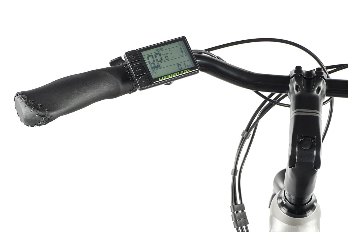 Elektrokolo Leader Fox INDUKTORA 28" 2023 15Ah stříbrná vel.18"
