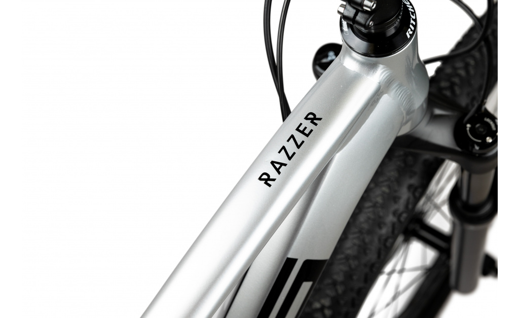 Horské kolo 29" Pells RAZZER EVO 2 2023 silver, vel.19"/L - AKCE!
