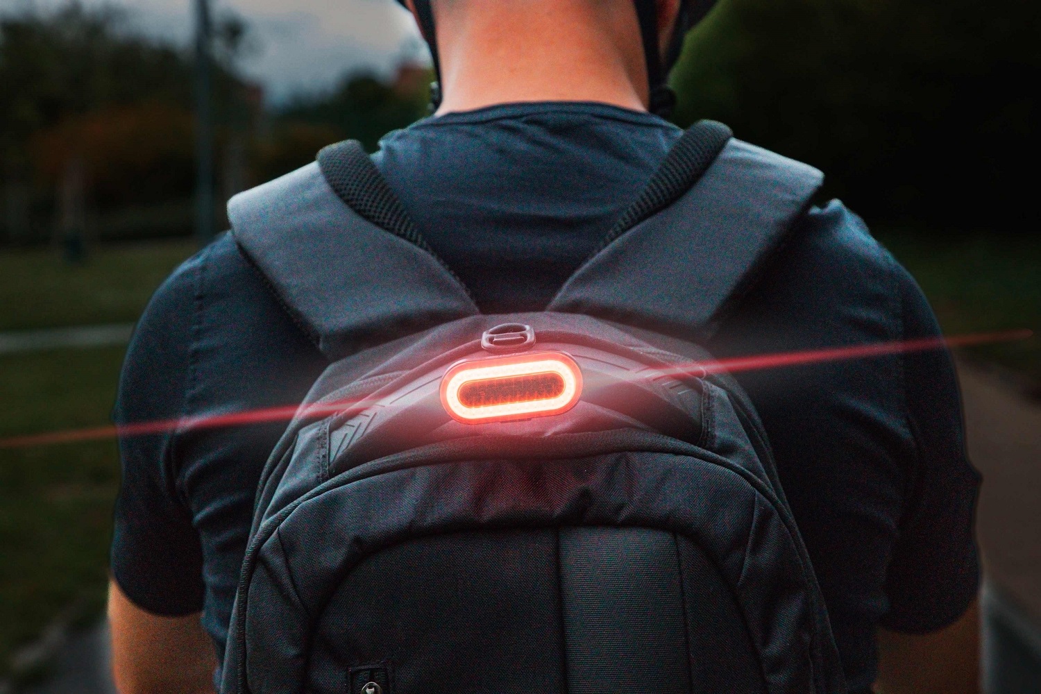 Sada světel FORCE FUTURO USB,přední+zadní, dobíjecí